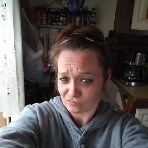 Meet your Posher, Candice